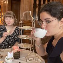 Afternoon tea with another intern (my flatmate)