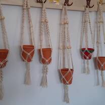 Macrame - hanging basket (Fundatia Rafael)