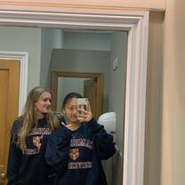 Yige and her friend during break