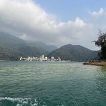 Sun Moon Lake (Ri Yue Tang)