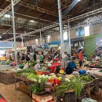 Local Market 