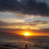 A sunset at Waimea Bay Beach 