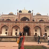 Solo Traveling to monuments for weekend in Delhi <3