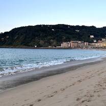 This is Zurriola Beach, just a few minutes walk from our apartment.