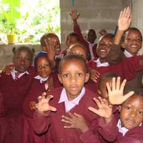 Volunteer BaseCamp Tanzania CWCD School