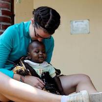 Volunteer BaseCamp Tanzania Silver Primary School