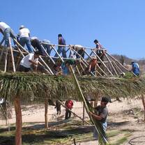 Volunteers For Peace volunteers building a roof in Mexico